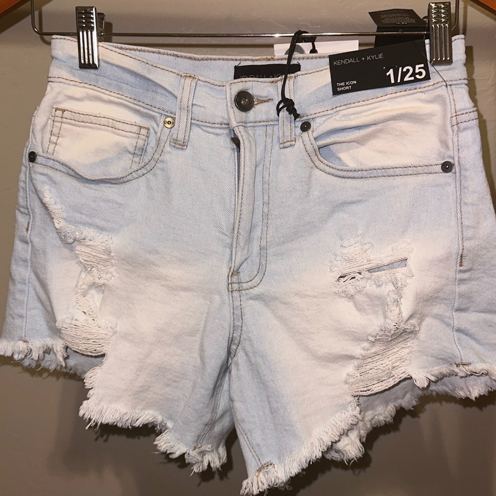 Kendall and Kylie Jean The Icon Shorts Women’s New
